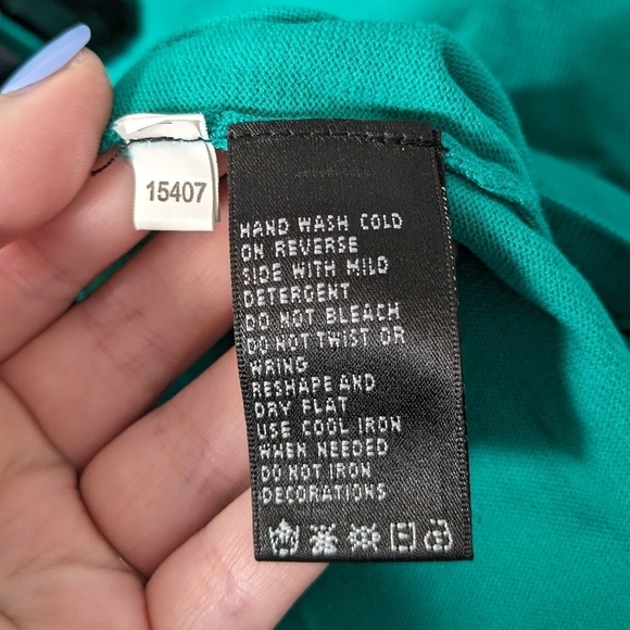 Silk‎ Embellished Neckline Kelly Green 3/4 Sleeve Top from August Silk Size S - Picture 5 of 6